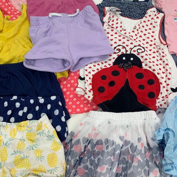 16 Baby Girls 12 Months One Pieces Outfits Shorts Tops Dresses Clothes Lot - Picture 3 of 4